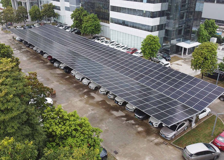防水防曬還能充電！這個“光伏+車棚”絕了！